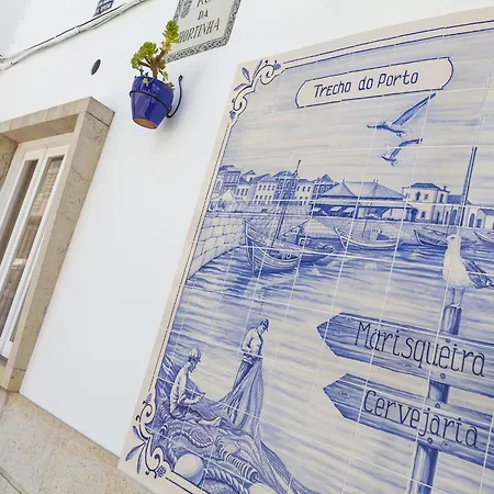 Villa In Albufeira Near Sea Beach וילה